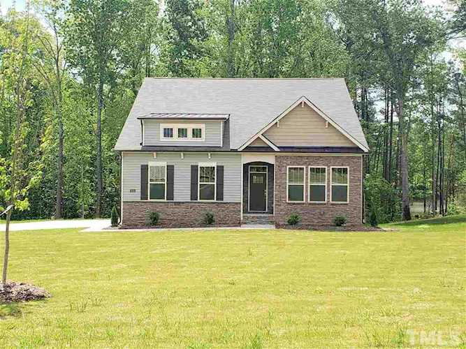 1021 Jarrett Bay Road Willow Spring(S), NC 27592