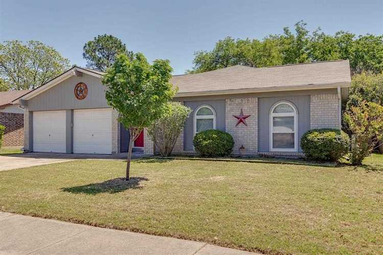 6408 Dorchester Trail North Richland Hills, TX 76182