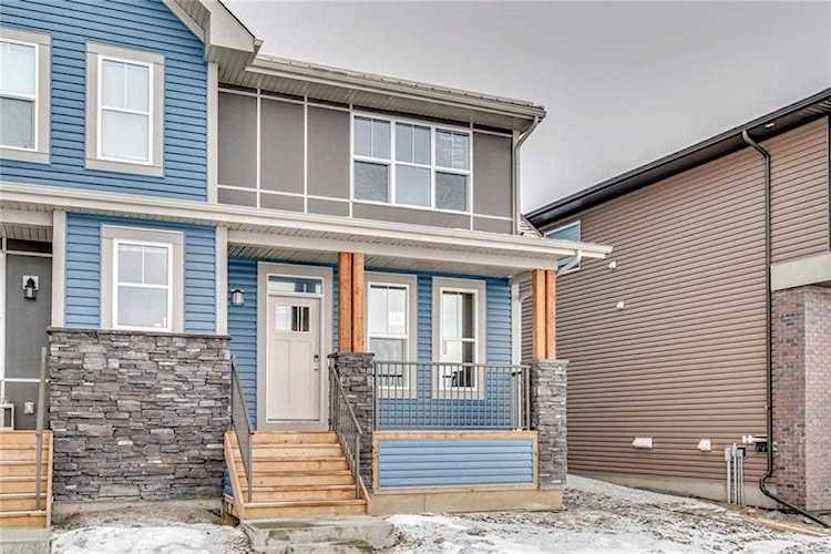 182 Seton Grove SE Calgary, AB T3M 2Y9