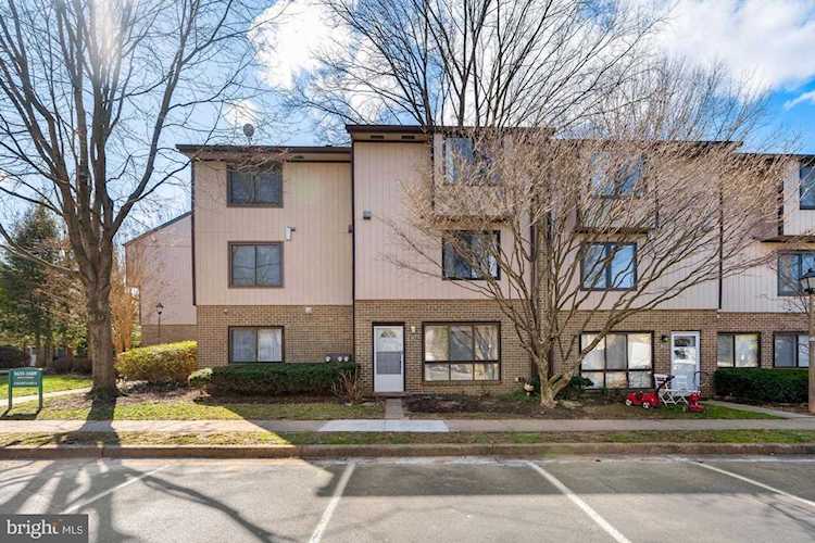 1657 Westwind Way #198A Mclean, VA 22102 | MLS ® VAFX1110948 Photo 1