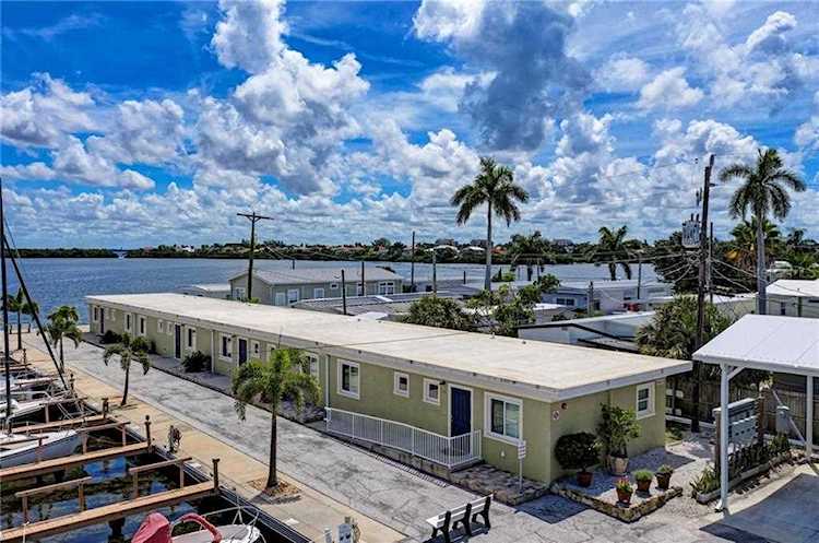 3740 Gulf of Mexico Dr #110-116 Longboat Key, FL 34228