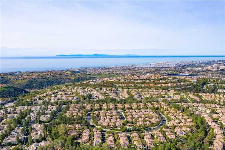 15 Calvados Newport Coast, CA 92657