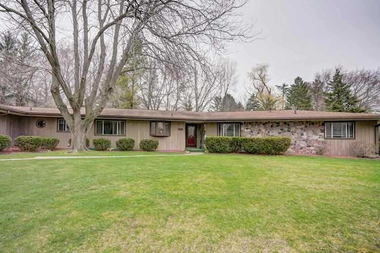 1116 Roby Rd Stoughton, WI 53589