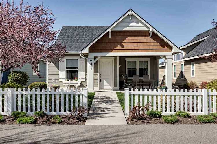 2211 N Country Vista Blvd Liberty Lake, WA 99019 | MLS 202014712 Photo 1