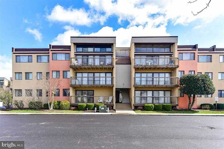 13908 N Ocean Rd 3C1 Ocean City MD is a condo for sale BEACHLIFE