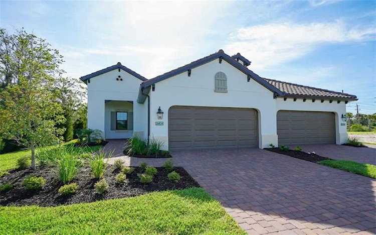 26826 Pavin Dr Englewood, FL 34223