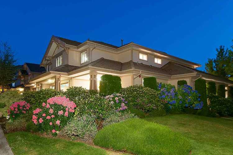 32 Whitecap Court West Vancouver, BC V8B 1A2