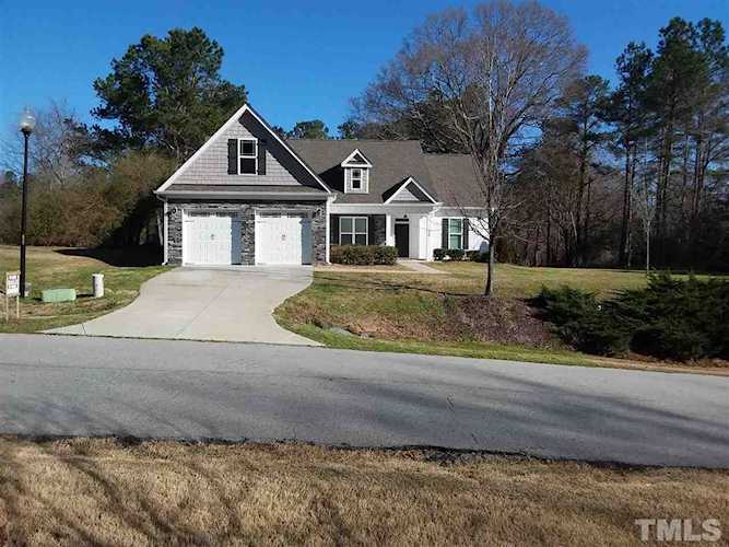 12 Edmund Drive Angier, NC 27501