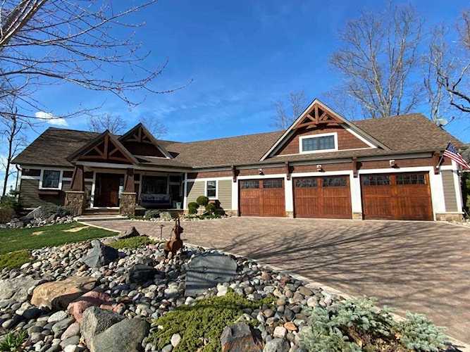 21054 N Karoline Ct Forest Lake, MN 55025