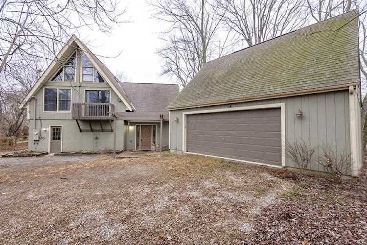 6325 W Mohican Drive Powell, OH 43065 | MLS 219044200 Photo 1