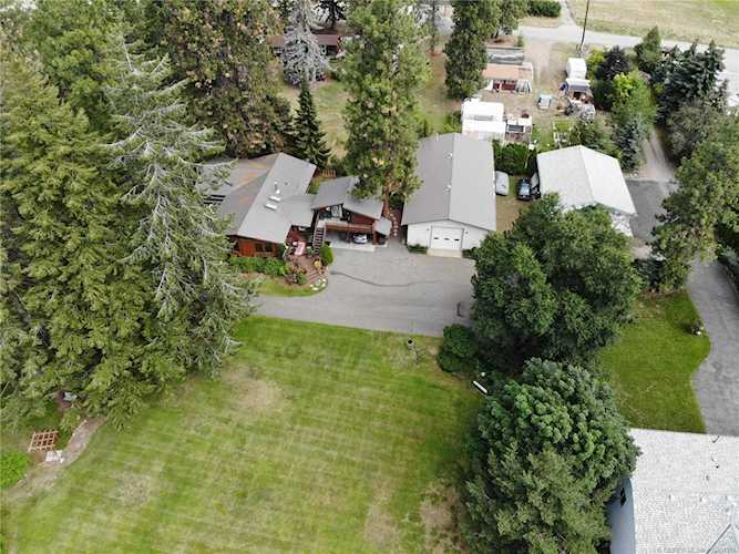 2791 Scharf Road West Kelowna, BC V4T1M1