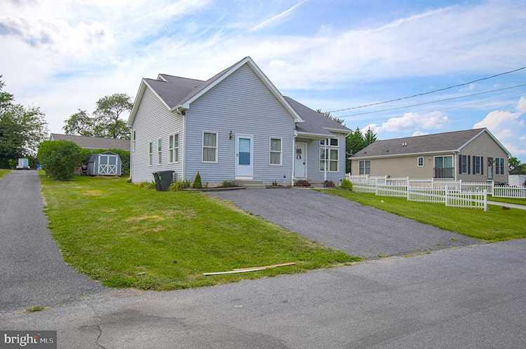 3102 Maiden Ln Manchester, MD 21102
