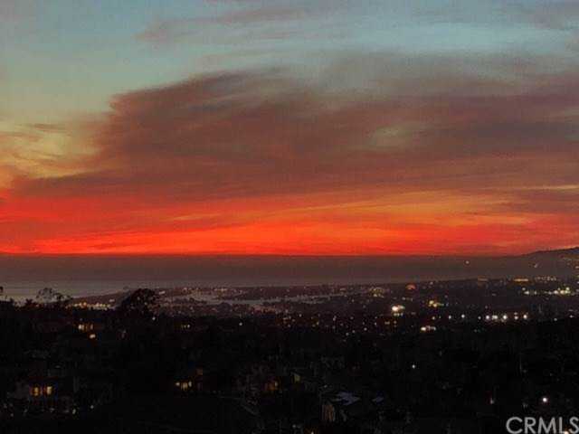 33 Terraza Drive Newport Coast, CA 92657