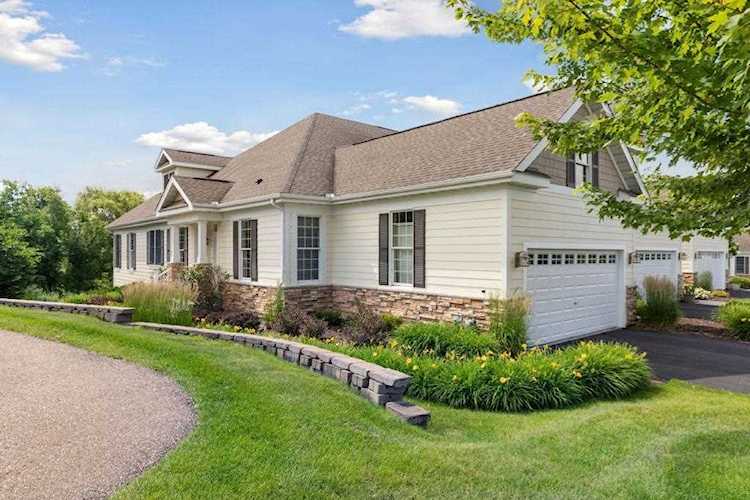 1438 Steeplechase Lane Eagan, MN 55122