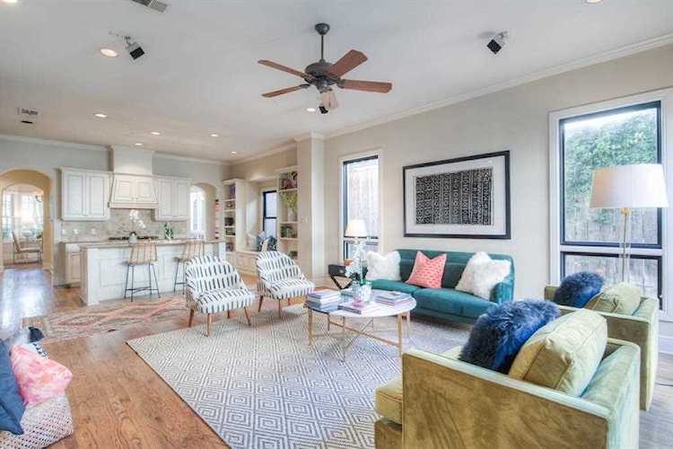 1217 Belle Place Fort Worth, TX 76107