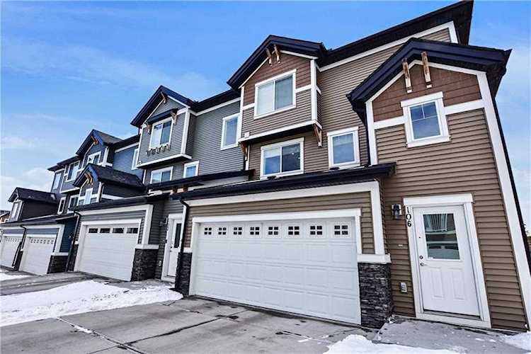 106 Nolan Hill Heights NW Calgary, AB T3R 0S5