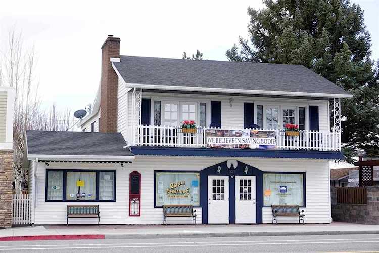 323 Main Bridgeport, CA 93517