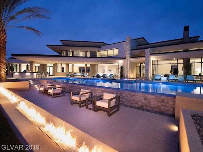 23 Summer House Dr Henderson, NV 89011