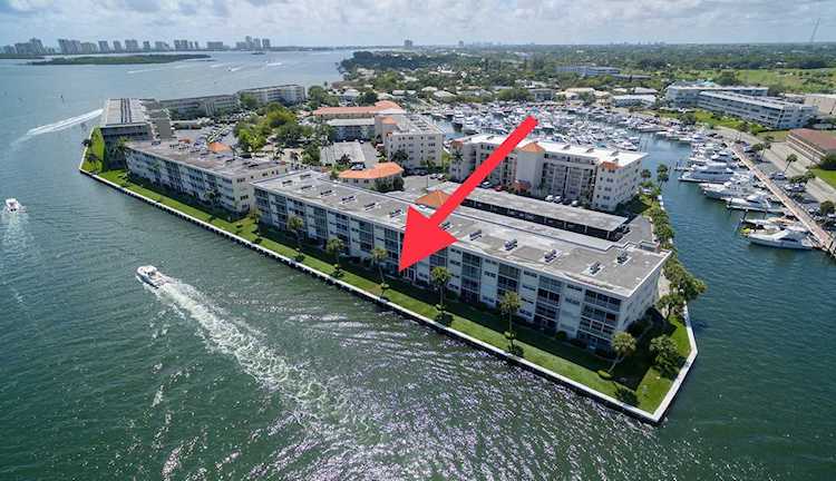 20 Yacht Club Drive Drive #107 North Palm Beach, FL 33408