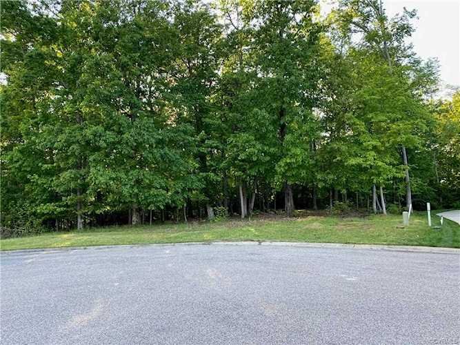 Chester lot for sale in Meadowville Landing. Photo 1