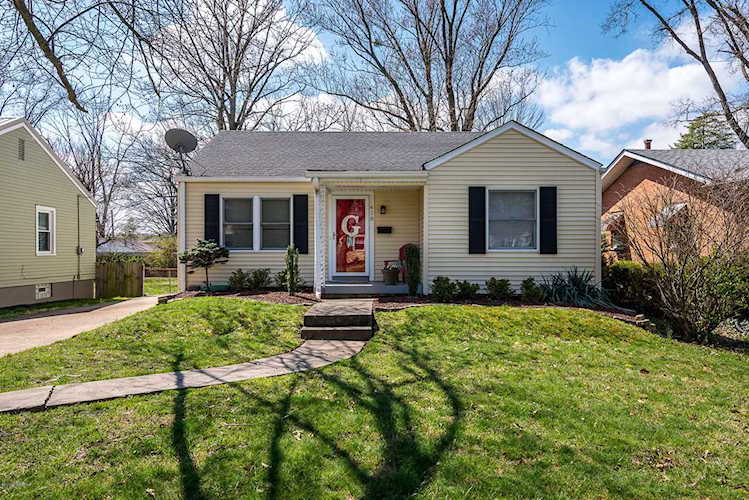 418 Marquette Dr Louisville, KY 40222 | MLS 1556199 Photo 1