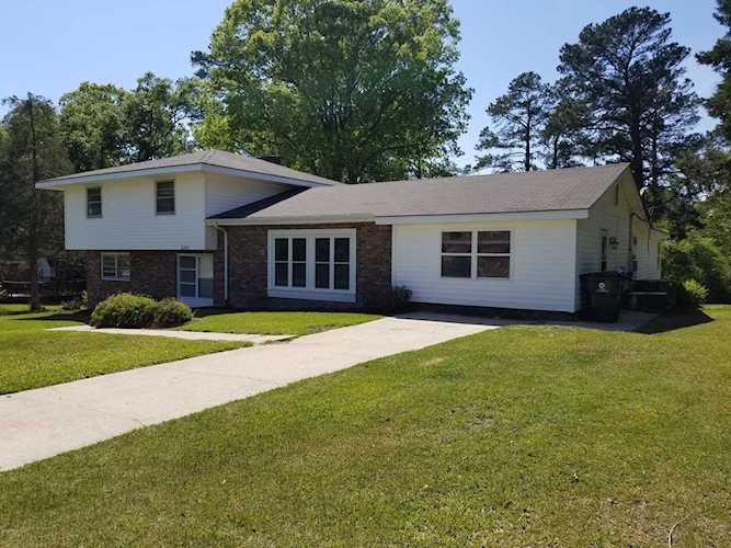 6340 Fairway Drive Grifton, NC 28530