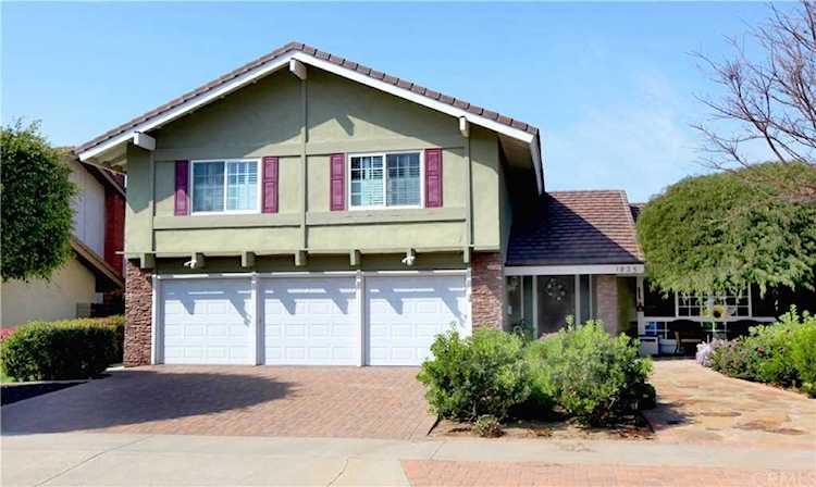 1825 Macinnes Place Placentia, CA 92870
