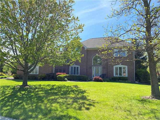 14501 Twin Oaks Drive Carmel, IN 46032 | MLS 21688274 Photo 1