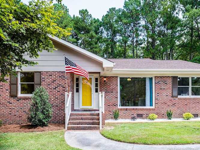 97 Northridge Trl Sanford, NC 27332 | MLS 615550 Photo 1
