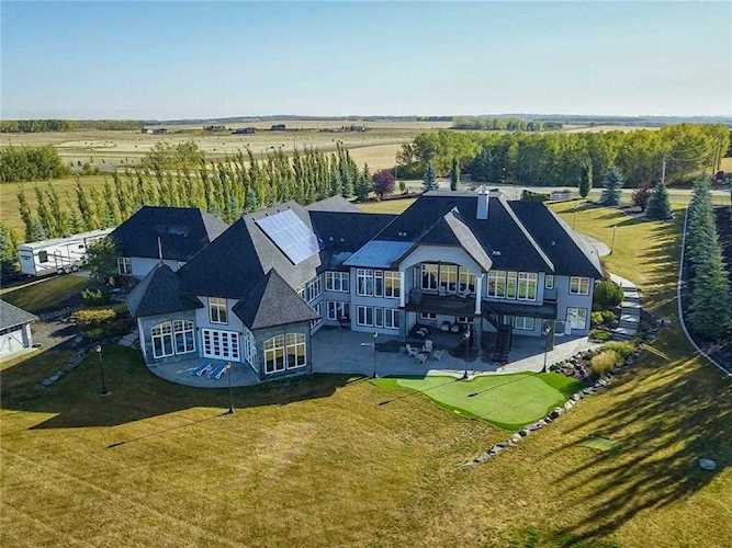 338025 40 Street W Rural Foothills County, AB T1S 1A1