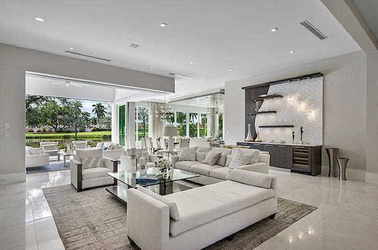 148 Thatch Palm Cove Boca Raton, FL 33432