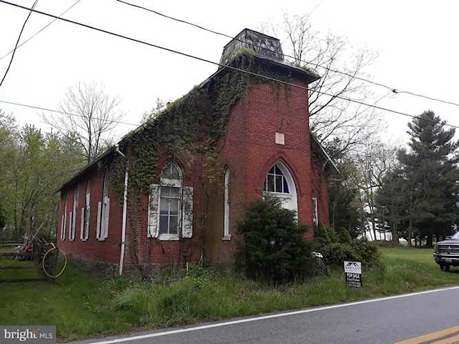 5021 Harney Rd Taneytown, MD 21787