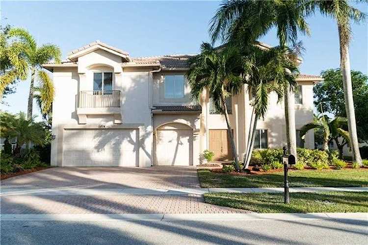 11679 Paradise Cove Ln Wellington, FL 33449