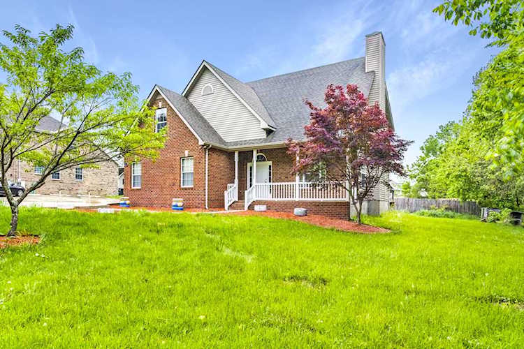 532 Stones River Rd La Vergne, TN 37086