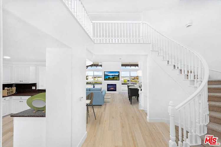 13031 Villosa Place #417 Playa Vista, CA 90094