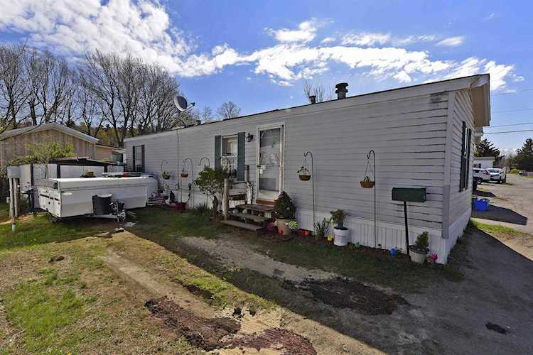24 Avenue B Burlington, VT 05408