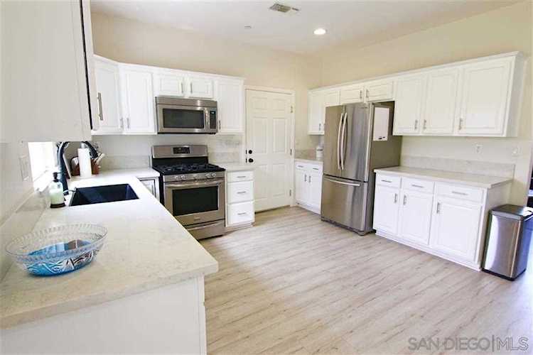 618 Steffy Road Ramona, CA 92065