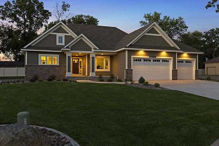 1139 Depue Drive Champlin, MN 55316