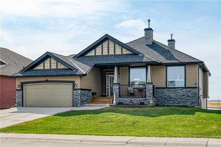 623 Boulder Creek Drive S Langdon, AB T0J 1X3
