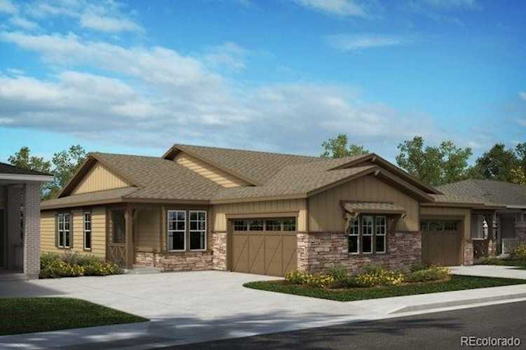 1949 Canyonpoint Ln Castle Pines, CO 80108
