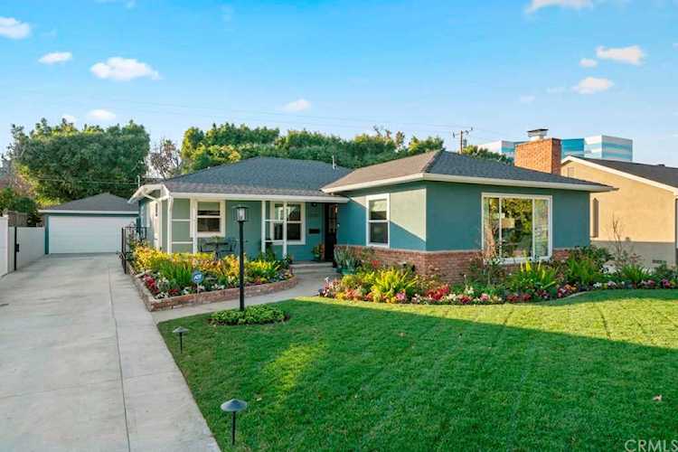 2530 N Spurgeon Street Santa Ana, CA 92706