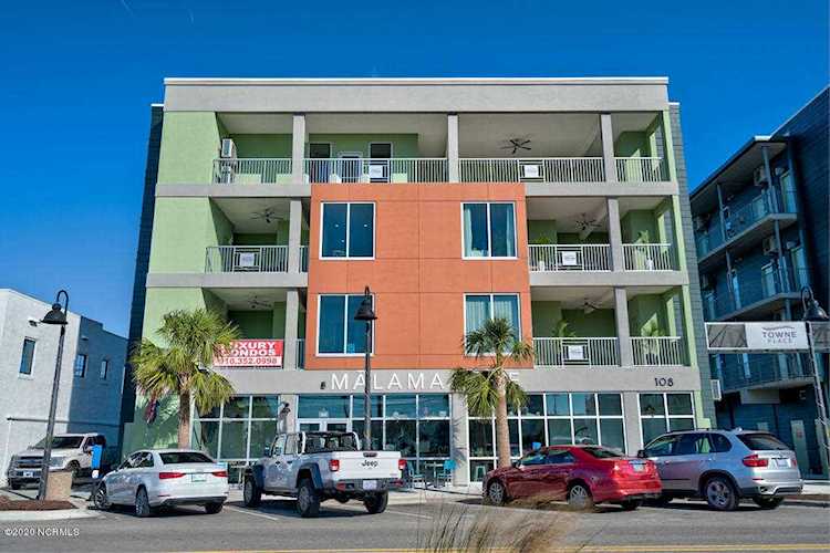 108 Cape Fear Boulevard Carolina Beach, NC 28428