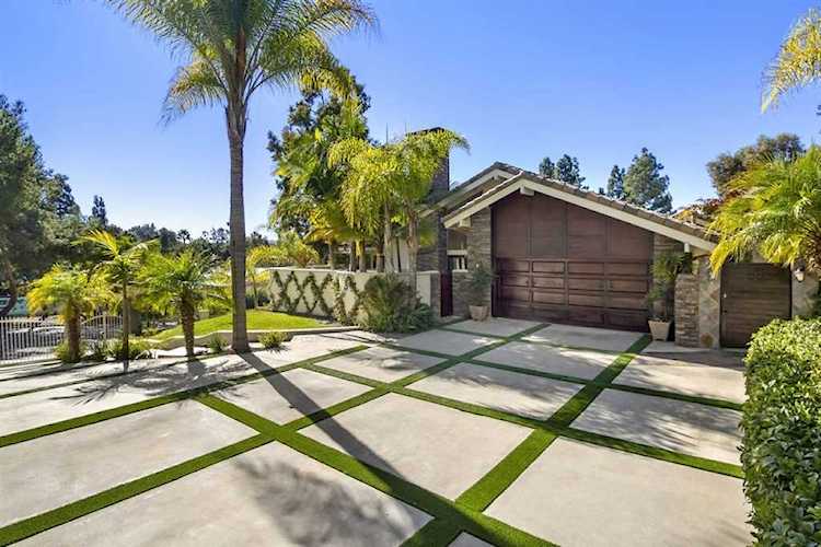 3106 Circa De Tierra Encinitas, CA 92024