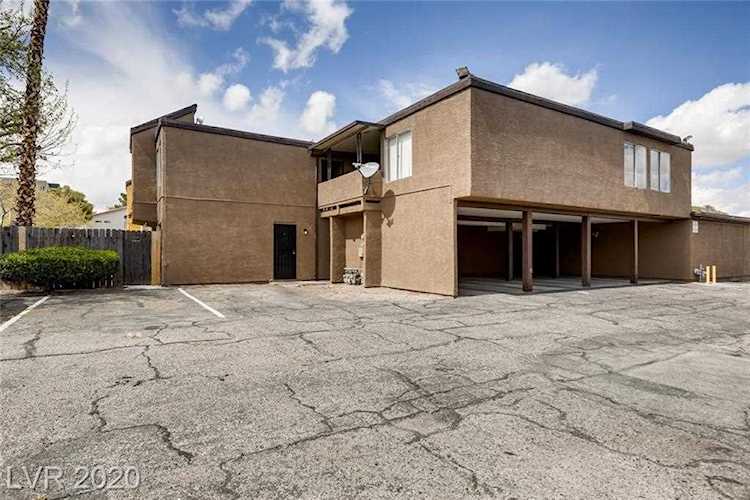 1403 Santa Anita #D Las Vegas, NV 89119