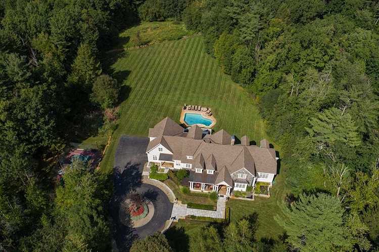 239 Wallis Rd Rye, NH 03870