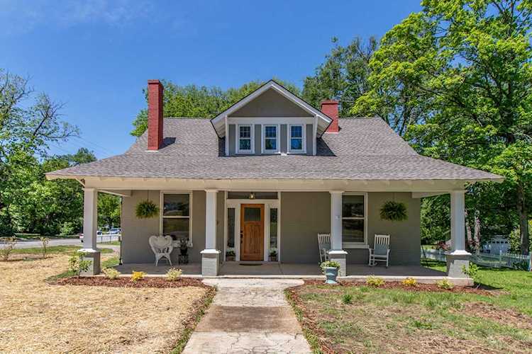 601 North Main Street Mount Pleasant, TN 38474 | MLS 2148941 Photo 1