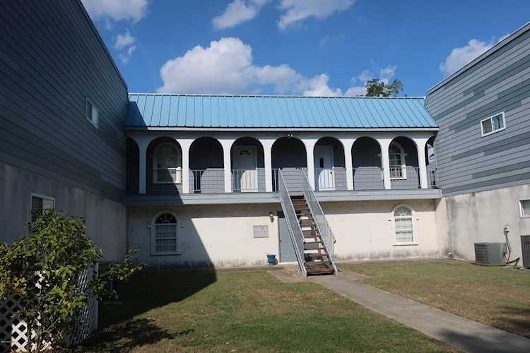 813 W 2nd Street Washington, NC 27889 Photo 1