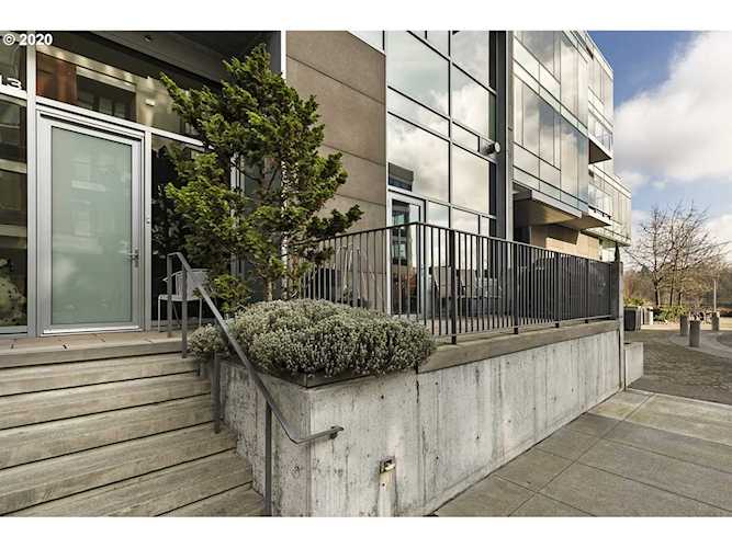 841 S Gaines St #113 Portland, OR 97239