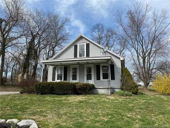 160 Hill St Corydon, IN 47112