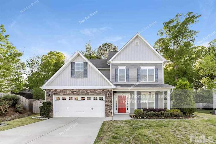 6328 Cardinaux Lane Holly Springs, NC 27540